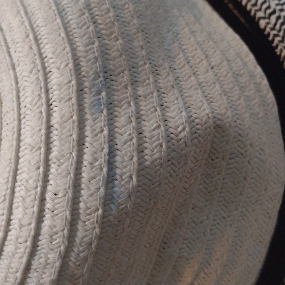 Sunhat - Picture 4 of 6